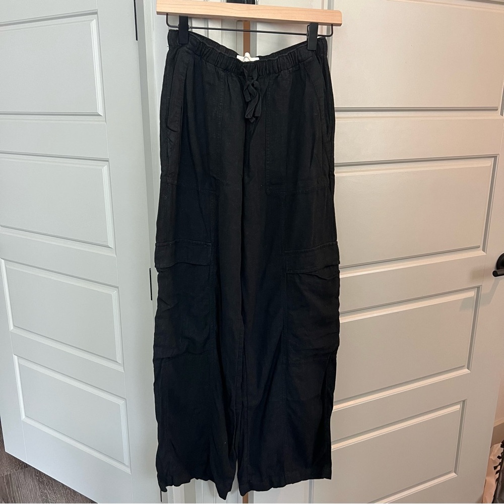 Abercrombie & Fitch Linen-Blend Pull-On Cargo Pant - Picture 5 of 11